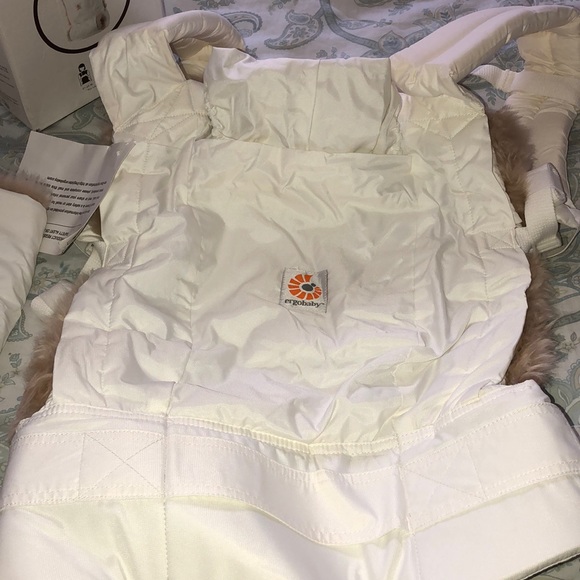 ergobaby winter edition